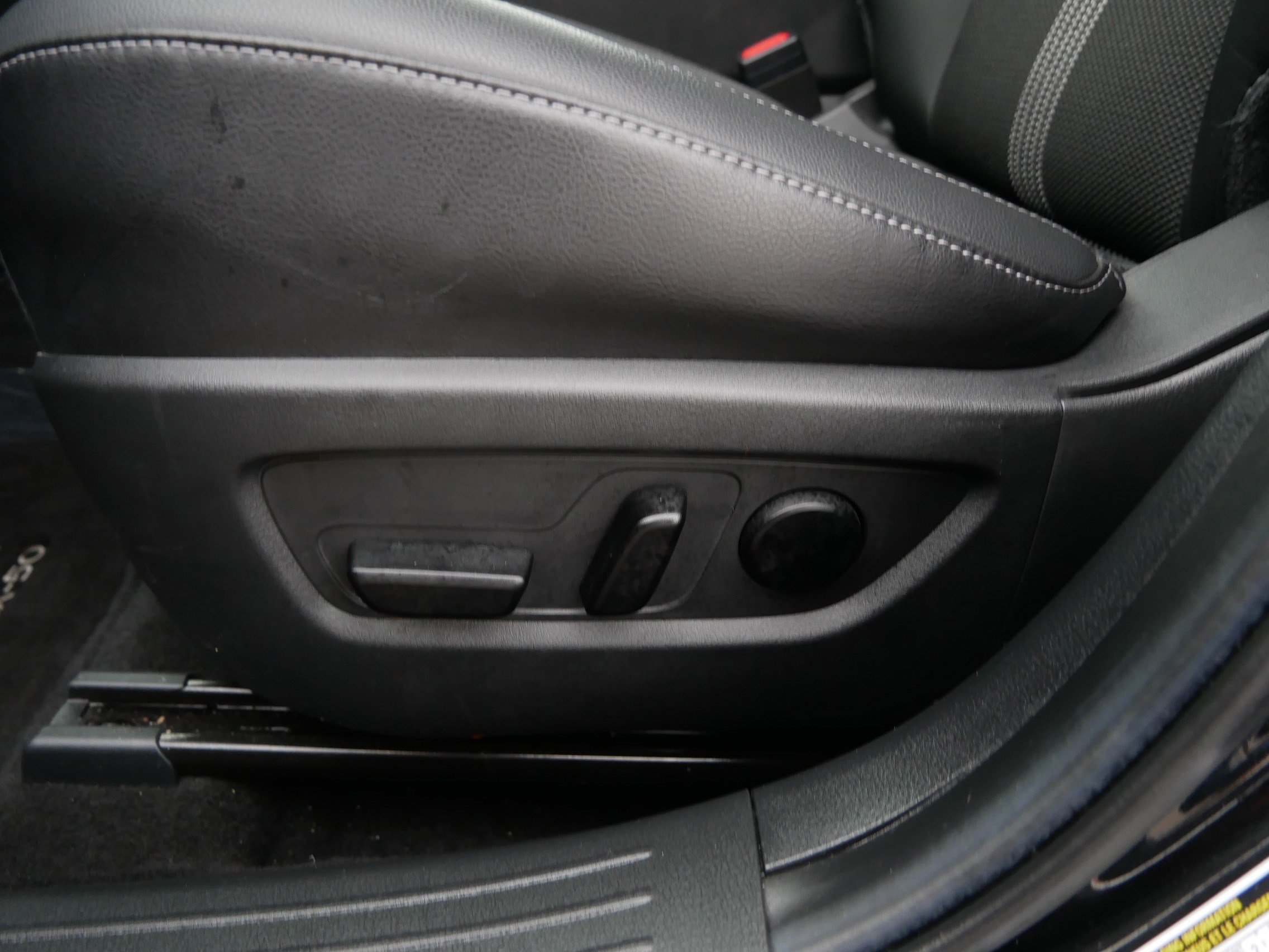 Used 2025 MAZDA CX-50 AWD 2.5 S w/ Preferred Package image 23