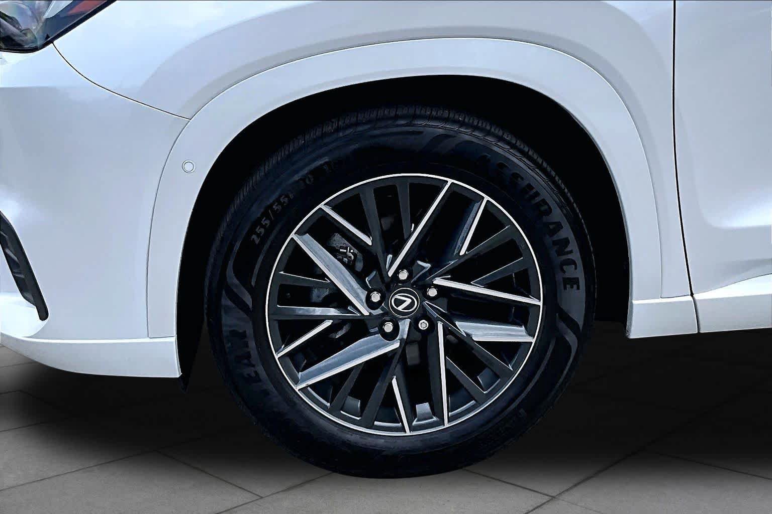 Used 2024 Lexus TX 350 FWD w/ Technology Package image 11