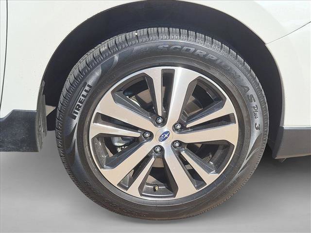 Used 2019 Subaru Outback 2.5i Limited AWD/4WD image 20
