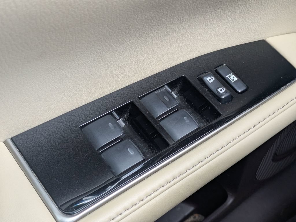 Used 2016 Lexus ES 350 w/ Accessory Package 2 FWD image 22