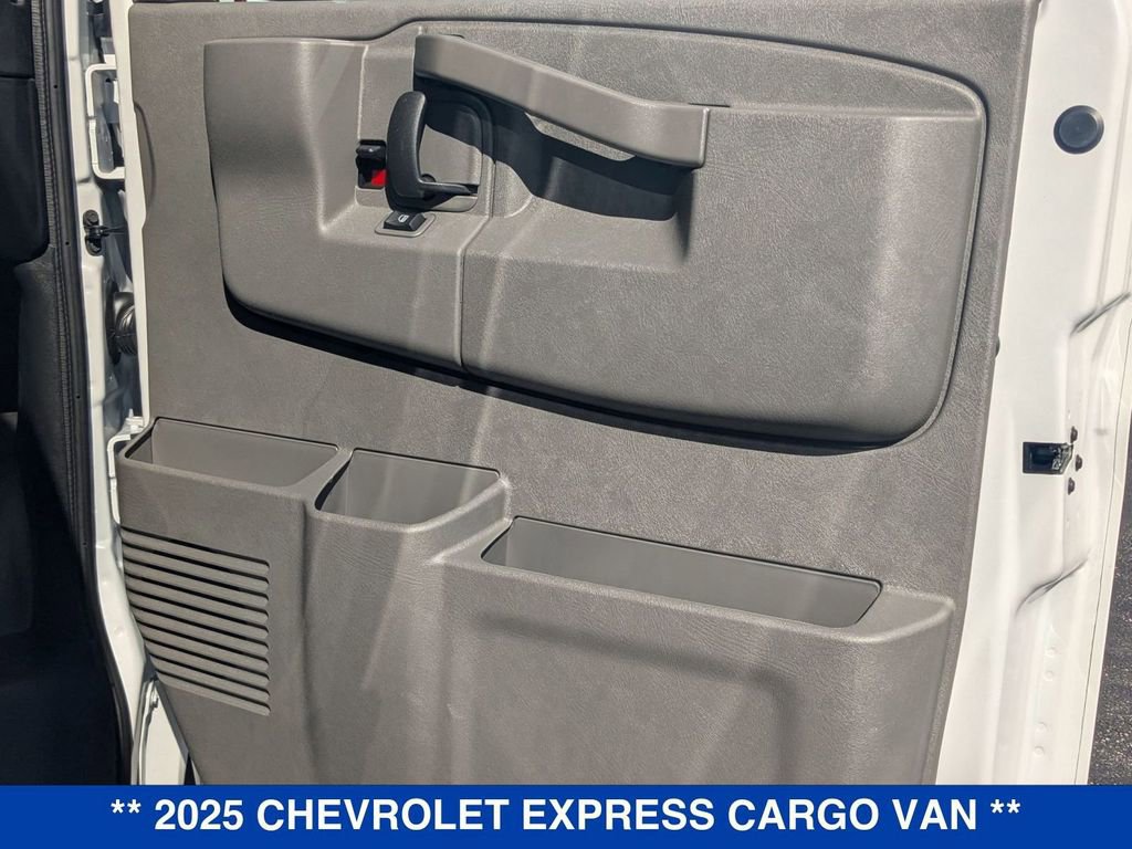New 2025 Chevrolet Express 3500 Extended RWD image 35