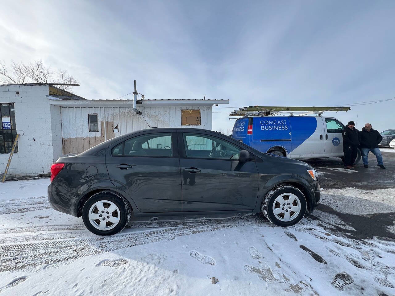 Used 2016 Chevrolet Sonic LS image 4