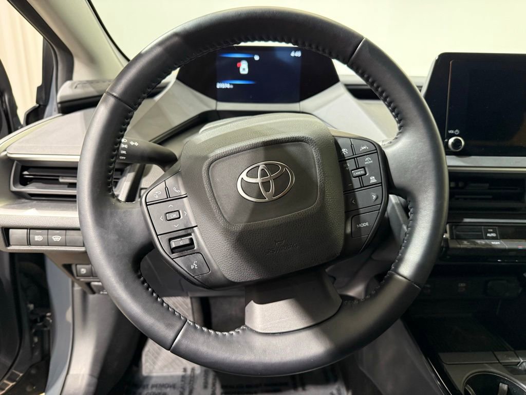 Used 2023 Toyota Prius LE image 21
