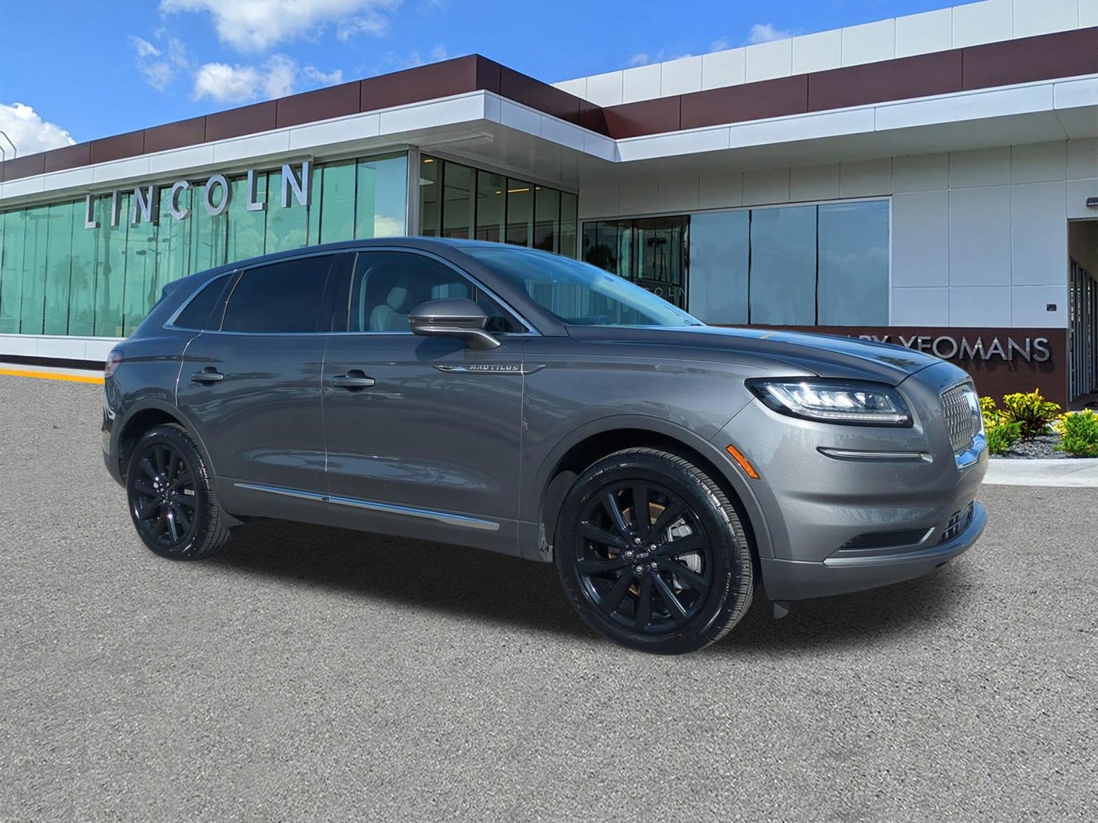 Certified 2023 Lincoln Nautilus Reserve w/ Monochromatic Package image 2