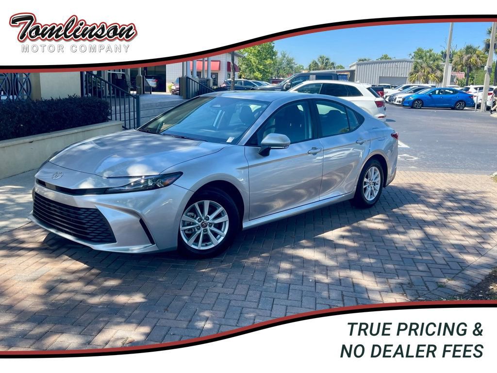 Used 2026 Toyota Camry LE FWD image 1