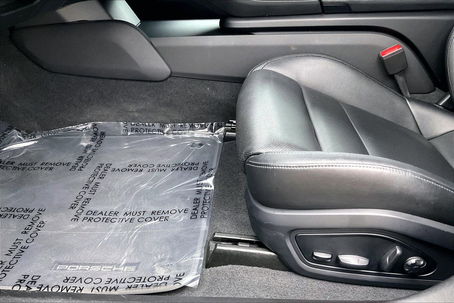 Used 2022 Porsche Taycan Base image 16