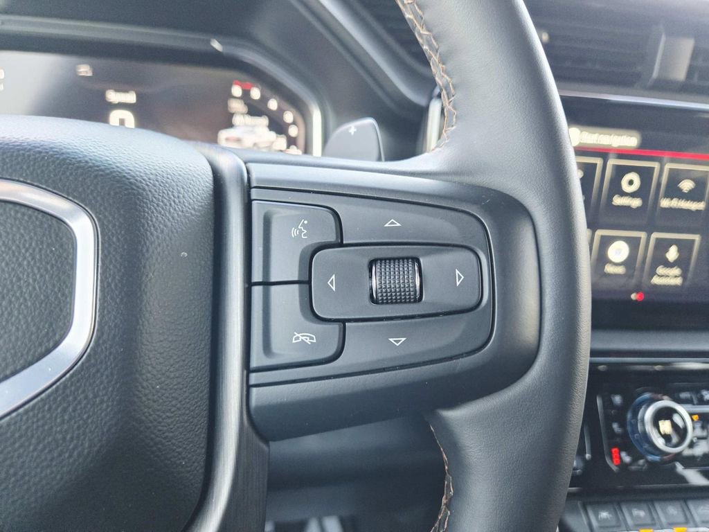 Used 2025 GMC Sierra 1500 AT4 w/ AT4 Premium Package image 30
