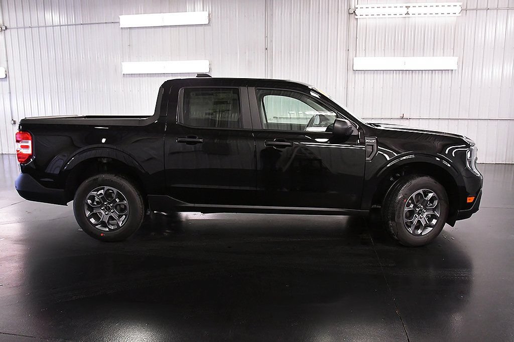 New 2026 Ford Maverick XLT AWD/4WD image 8