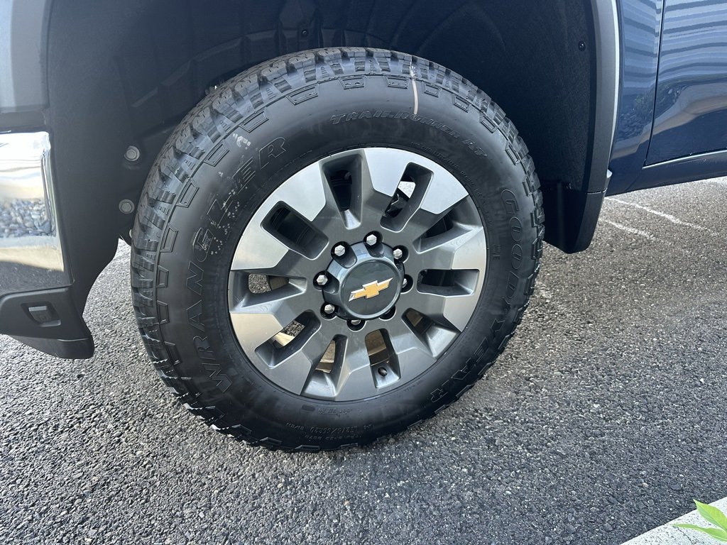 New 2026 Chevrolet Silverado 2500 LT w/ All Star Edition image 10