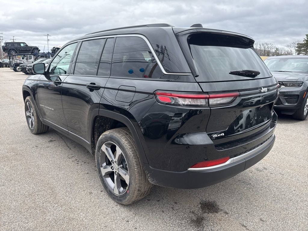 New 2026 Jeep Grand Cherokee Limited image 3