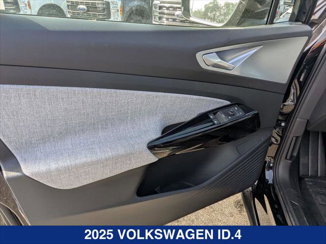 New 2025 Volkswagen ID.4 Pro image 10