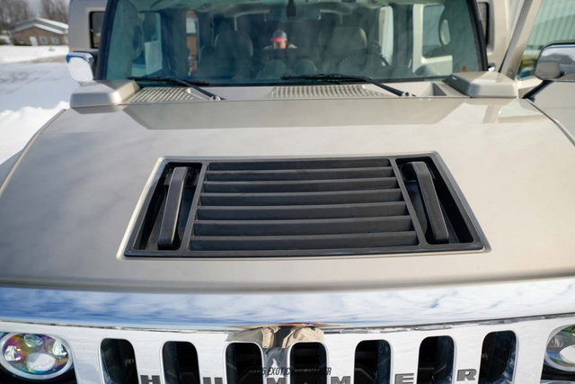 Used 2003 HUMMER H2 w/ Preferred Equipment Group image 85