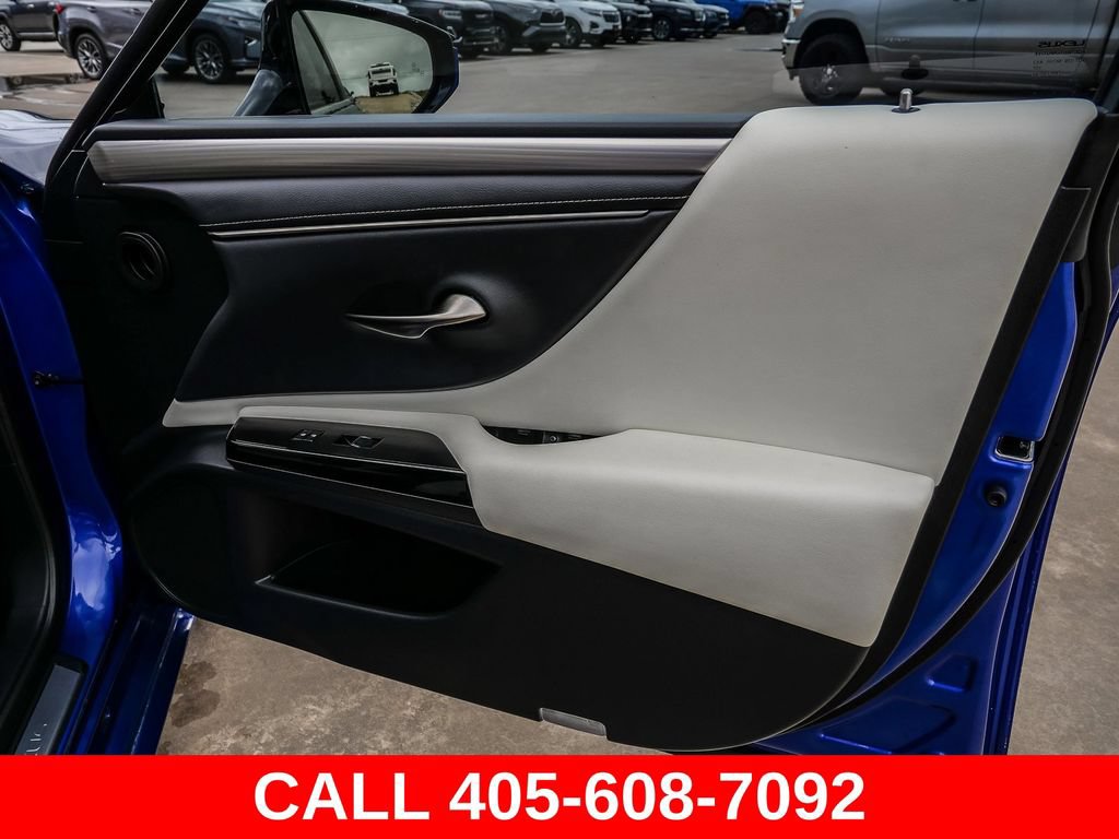 Used 2022 Lexus ES 350 F Sport w/ Accessory Package 2 FWD image 18