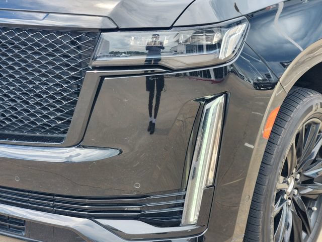 Used 2022 Cadillac Escalade Sport w/ Touring Package RWD image 9