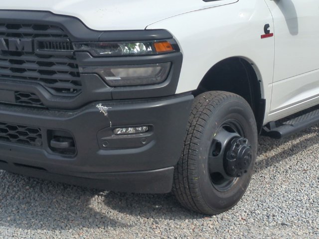 New 2026 RAM 3500 Tradesman AWD/4WD image 9
