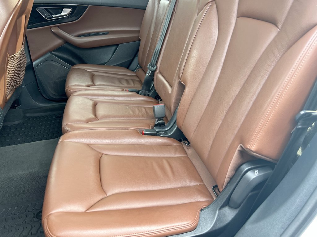 Used 2019 Audi Q7 3.0T Premium AWD/4WD image 31