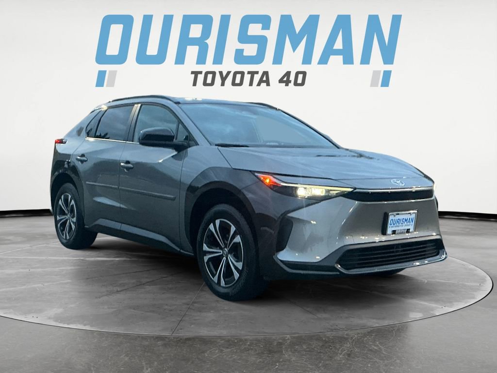 Used 2024 Toyota bZ4X XLE w/ Weather Package