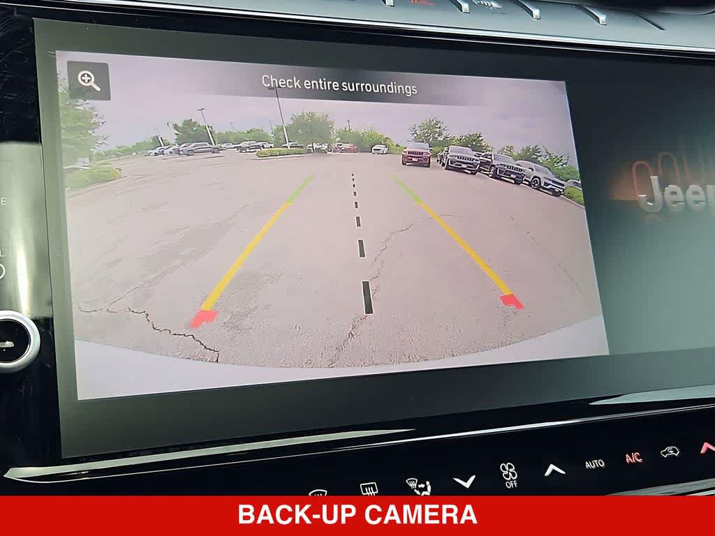 New 2026 Jeep Grand Cherokee Altitude AWD/4WD image 32