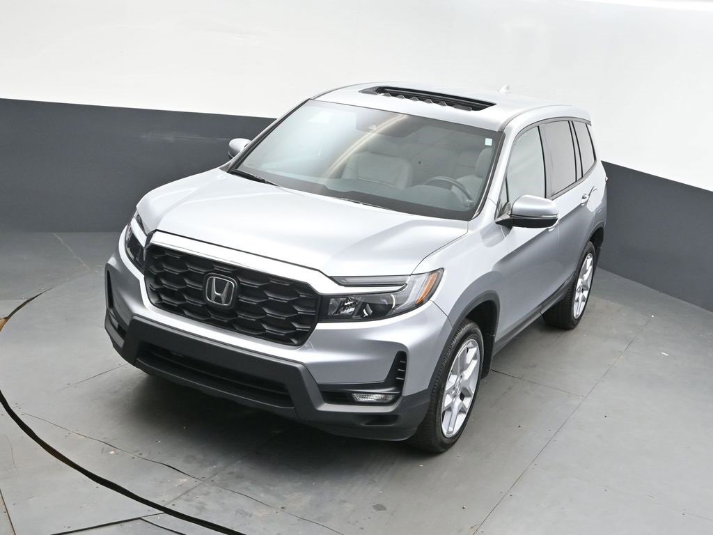 Used 2025 Honda Passport EX-L image 32