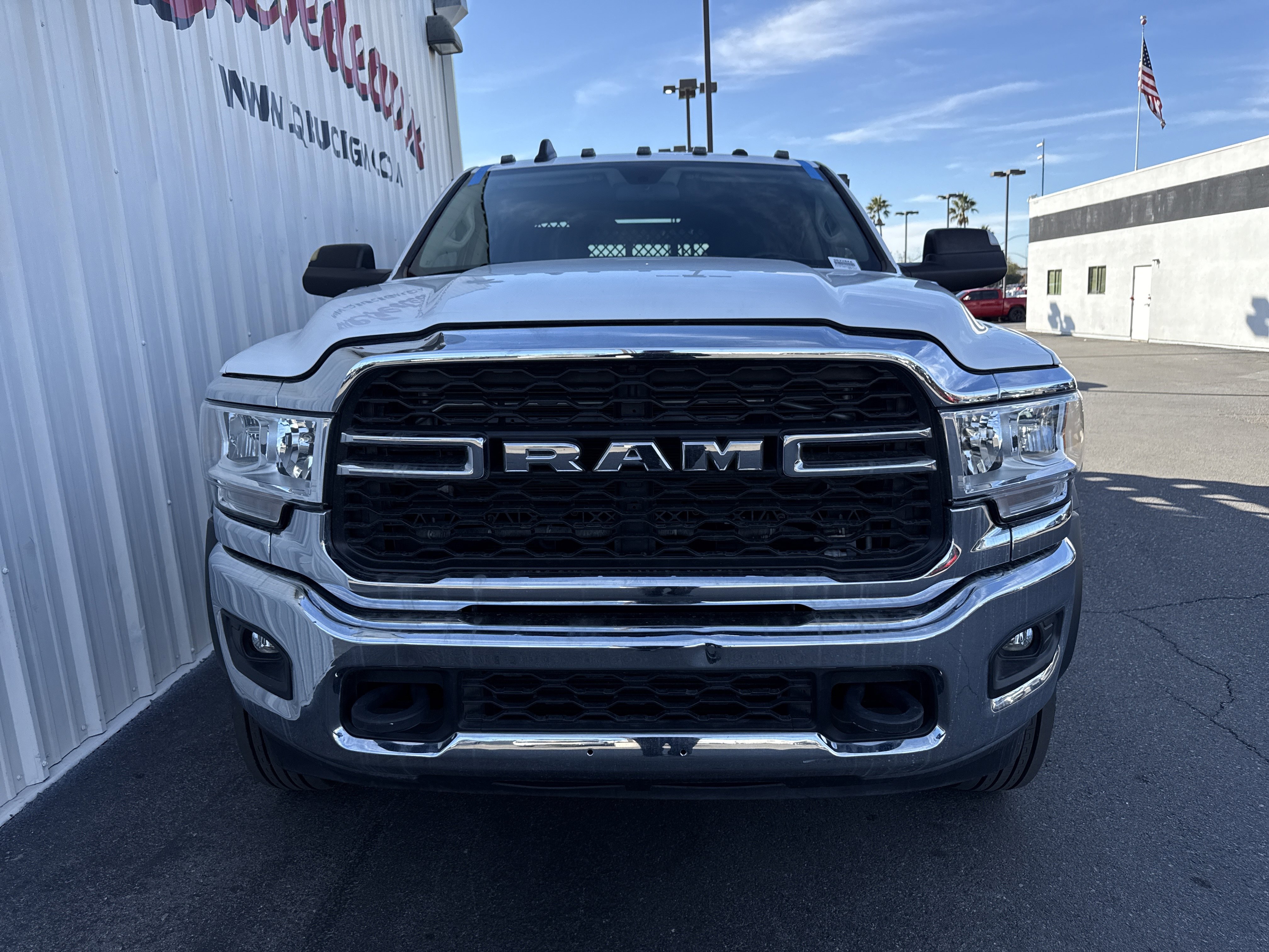 Used 2020 RAM 4500 Tradesman w/ Chrome Appearance Group image 17