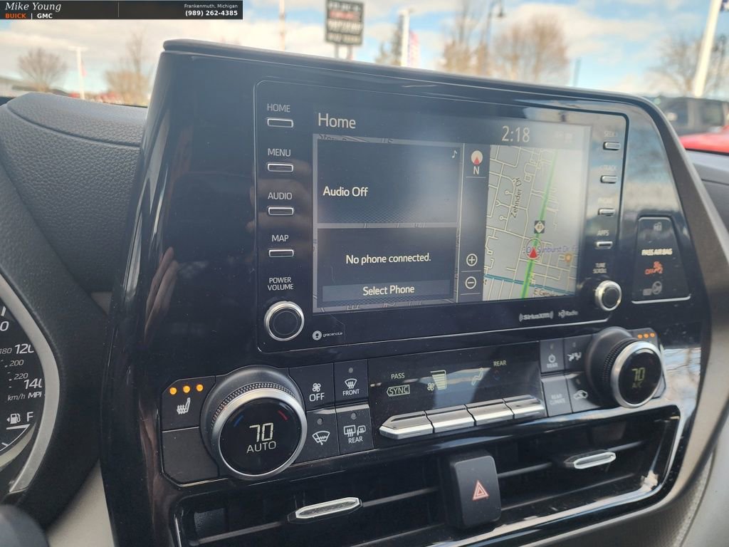 Used 2020 Toyota Highlander XLE image 41