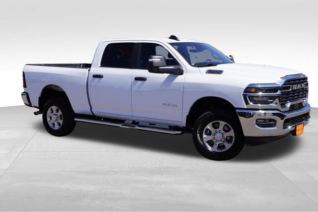Certified 2026 RAM 2500 Big Horn AWD/4WD image 2