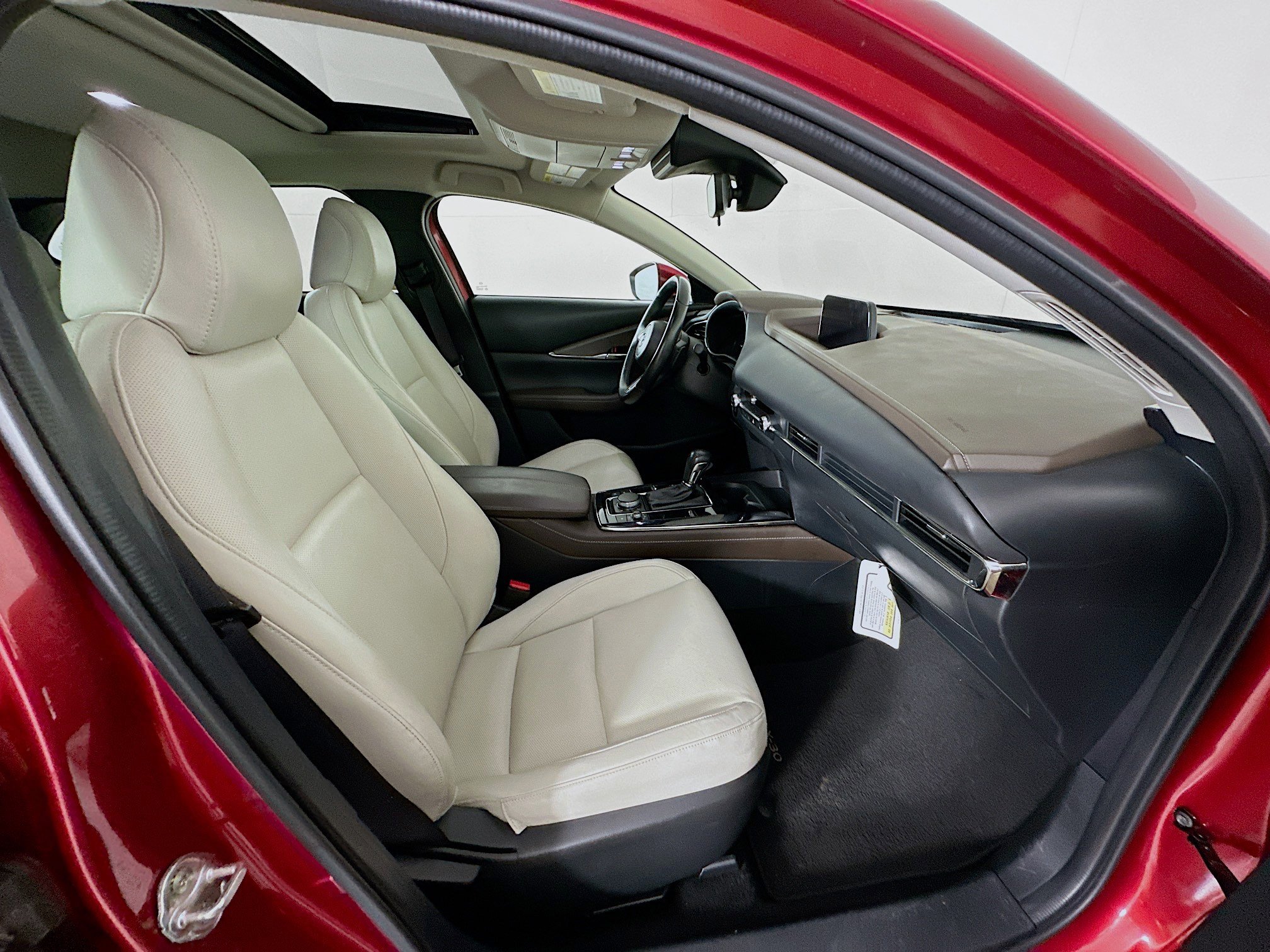 Used 2023 MAZDA CX-30 AWD 2.5 S w/ Premium Package image 32