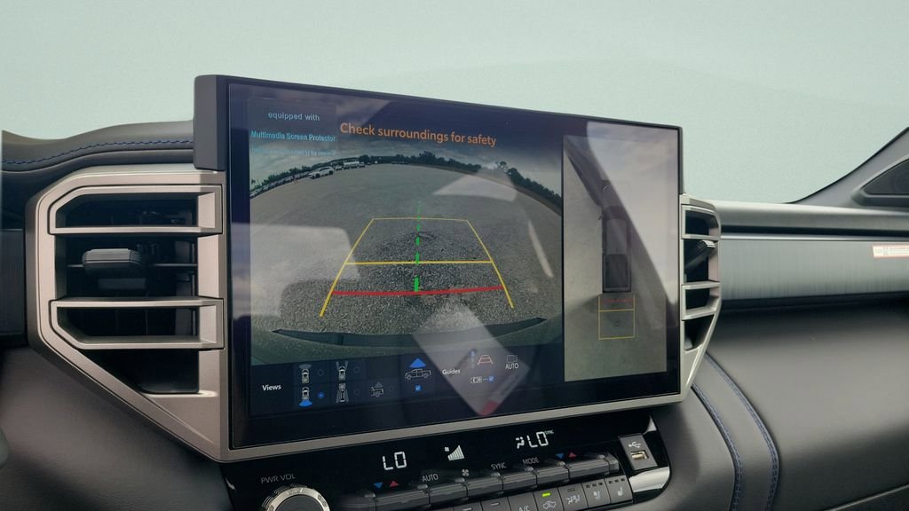 New 2026 Toyota Tundra Platinum AWD/4WD image 17