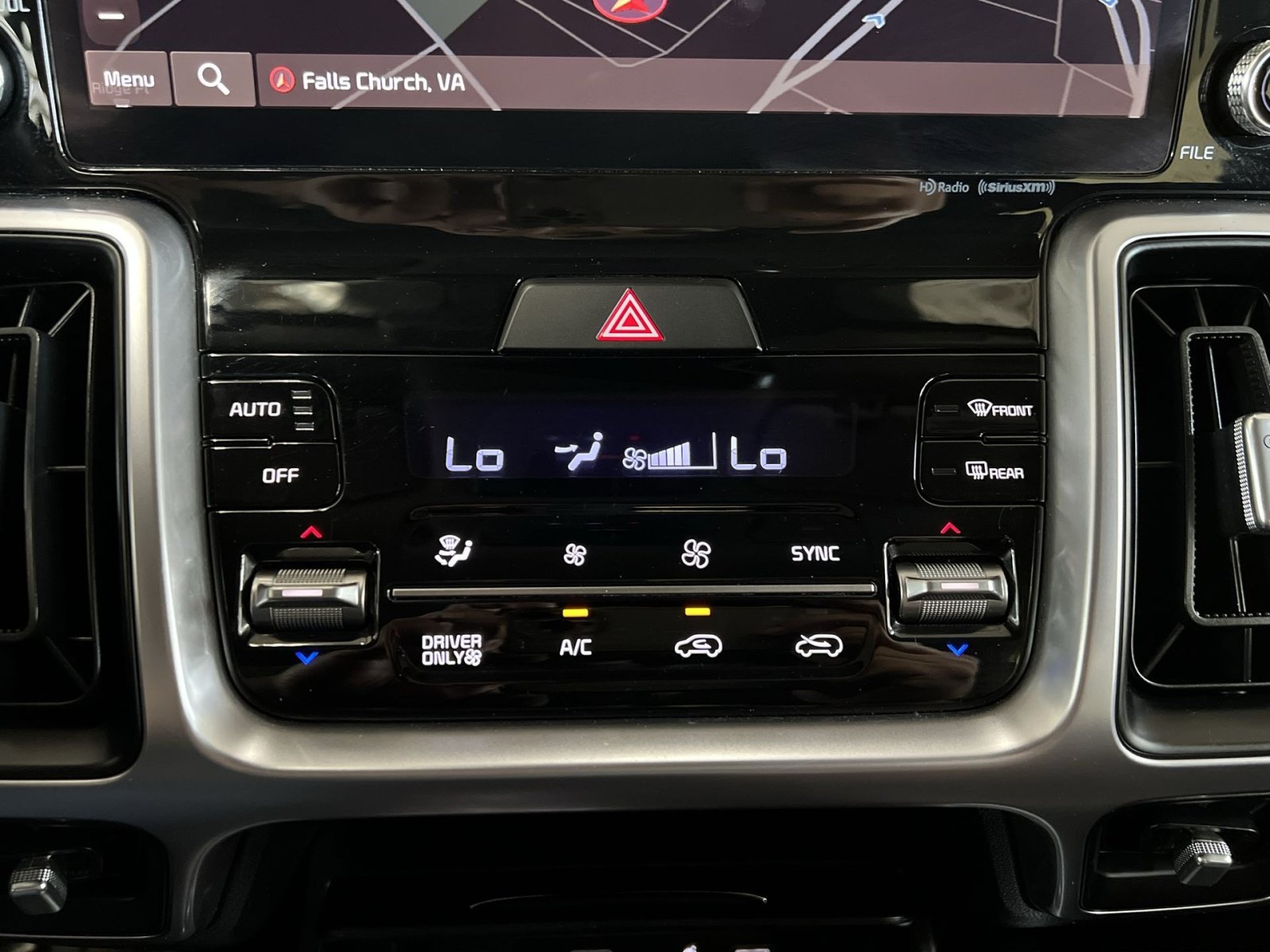 Used 2023 Kia Sorento EX AWD/4WD image 21