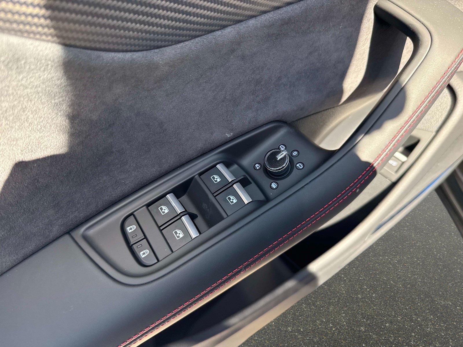 New 2027 Audi SQ8 Prestige AWD/4WD image 17