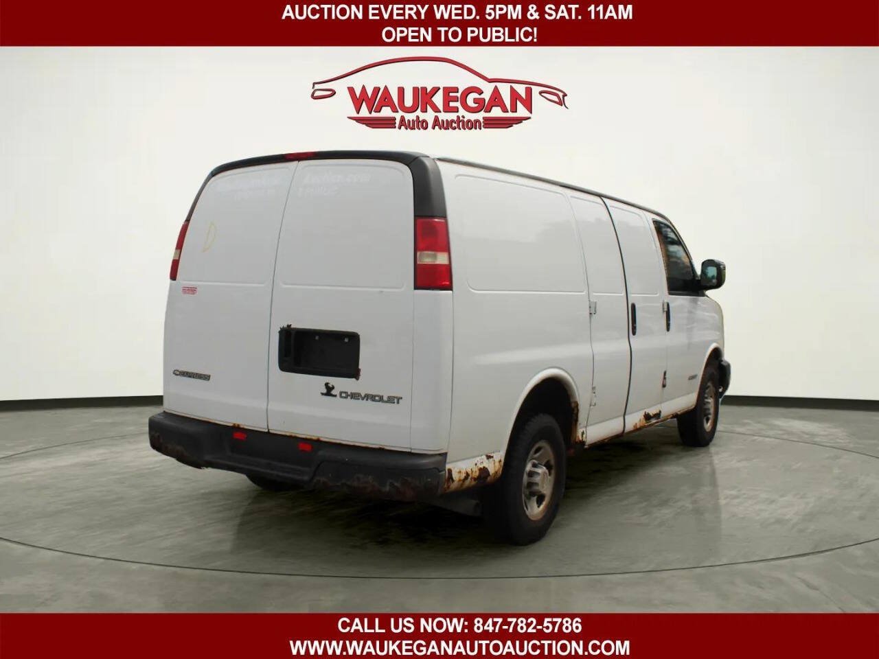 Used 2005 Chevrolet Express 2500 RWD image 5