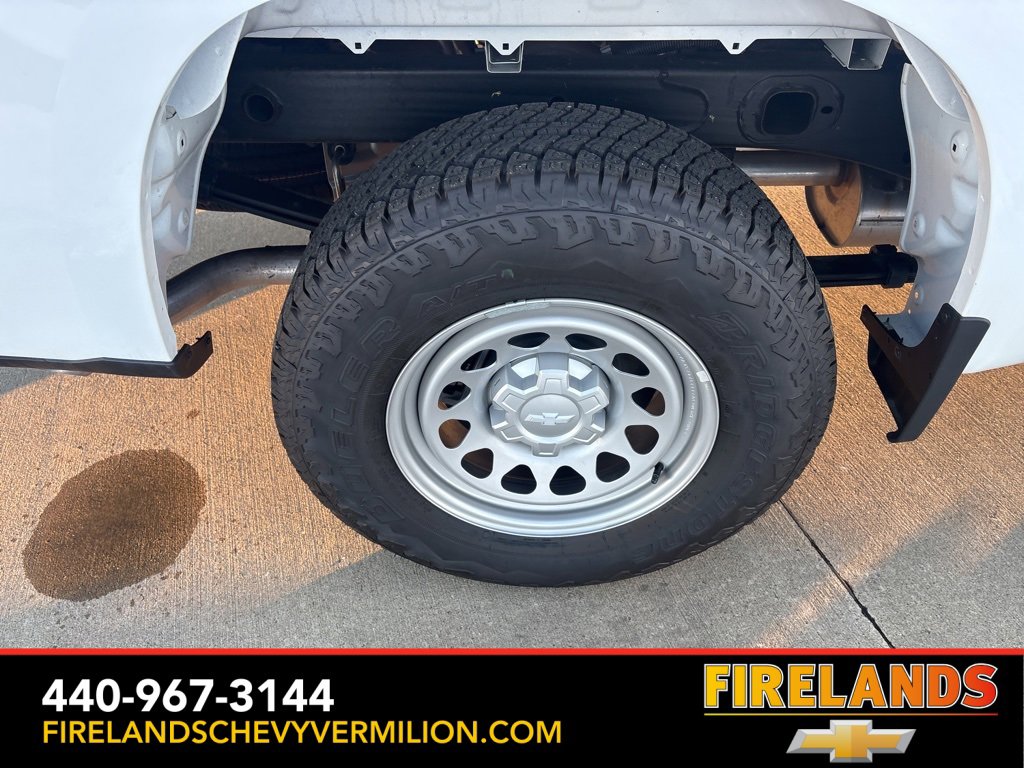 New 2025 Chevrolet Silverado 1500 W/T w/ WT Value Package image 40