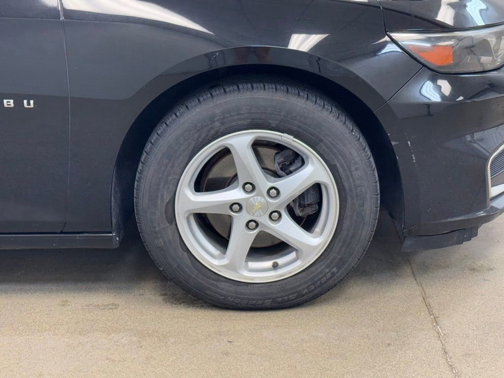 Used 2016 Chevrolet Malibu LS image 4