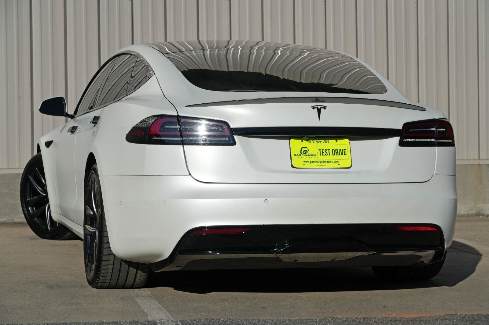 Used 2022 Tesla Model S Plaid AWD/4WD image 6