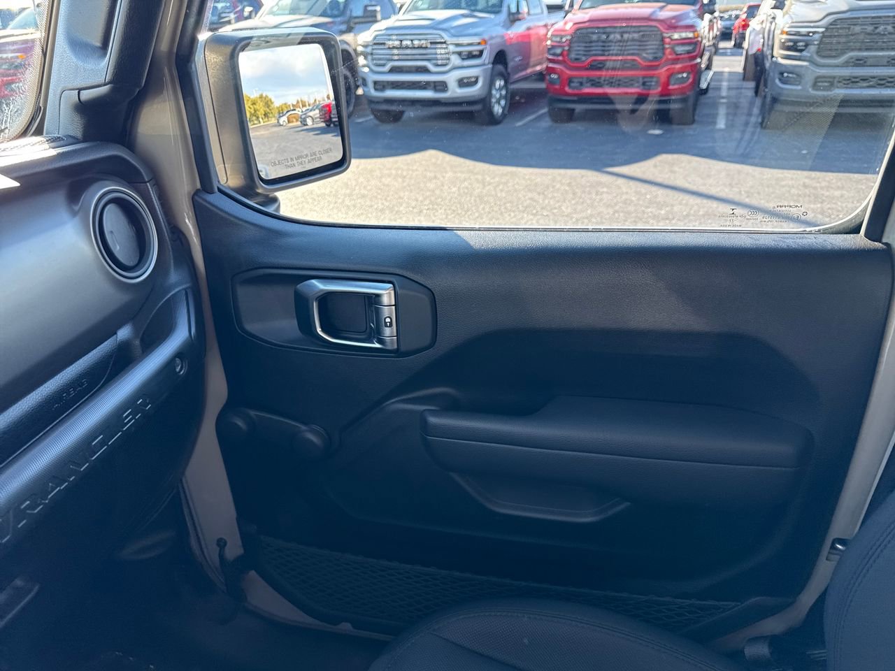 Used 2022 Jeep Wrangler Unlimited Sport image 22