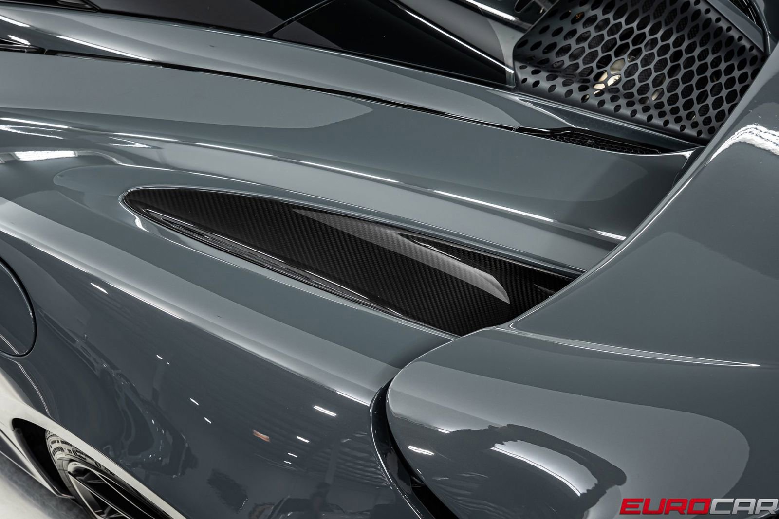 Used 2021 McLaren 765LT image 22