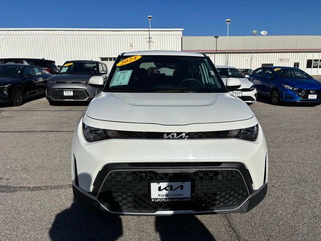 Used 2024 Kia Soul LX w/ Option Group 015 image 2