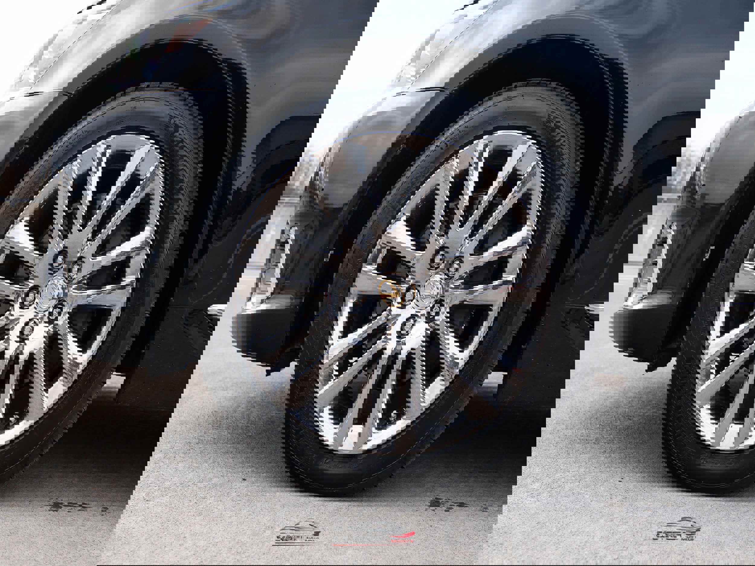 Used 2016 Lexus LS 460 L image 10