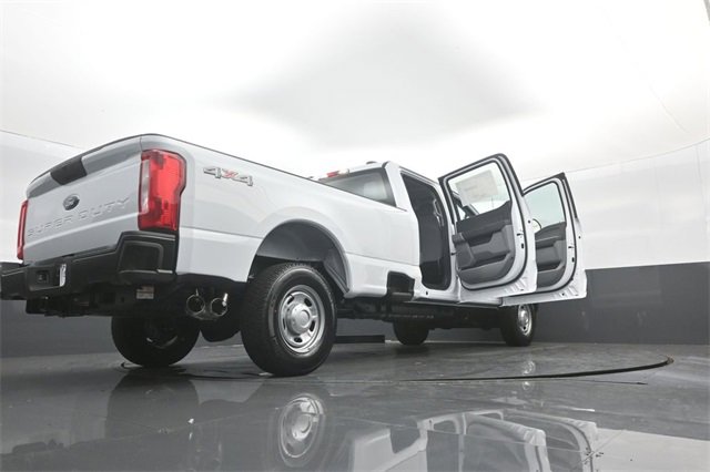 New 2026 Ford F250 XL image 36