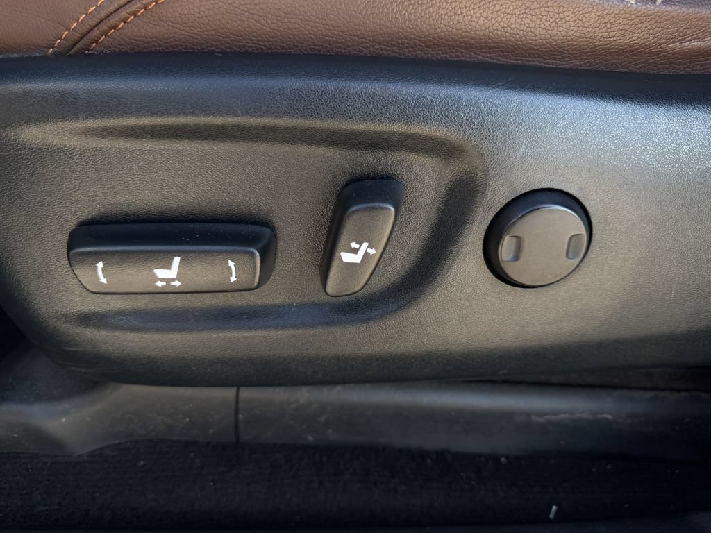 Used 2019 Toyota 4Runner Limited RWD image 26