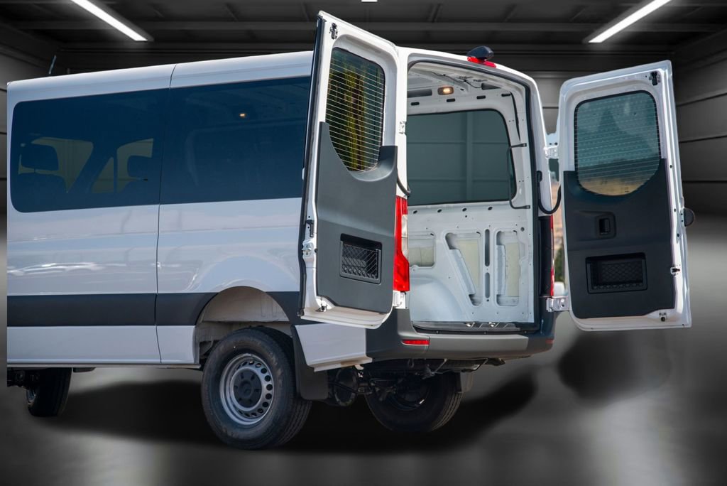 Used 2025 Mercedes-Benz Sprinter 144 Cargo image 10
