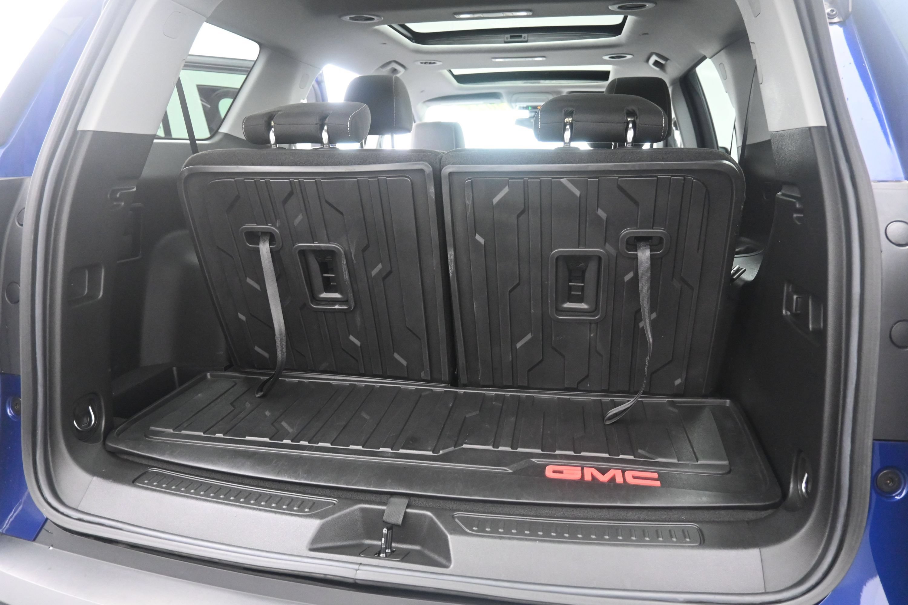 Used 2023 GMC Acadia SLE w/ Driver Convenience Package AWD/4WD image 21