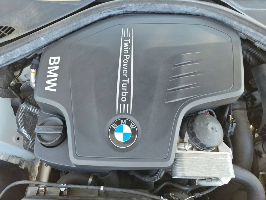 Used 2015 BMW 320i xDrive Sedan AWD/4WD image 21