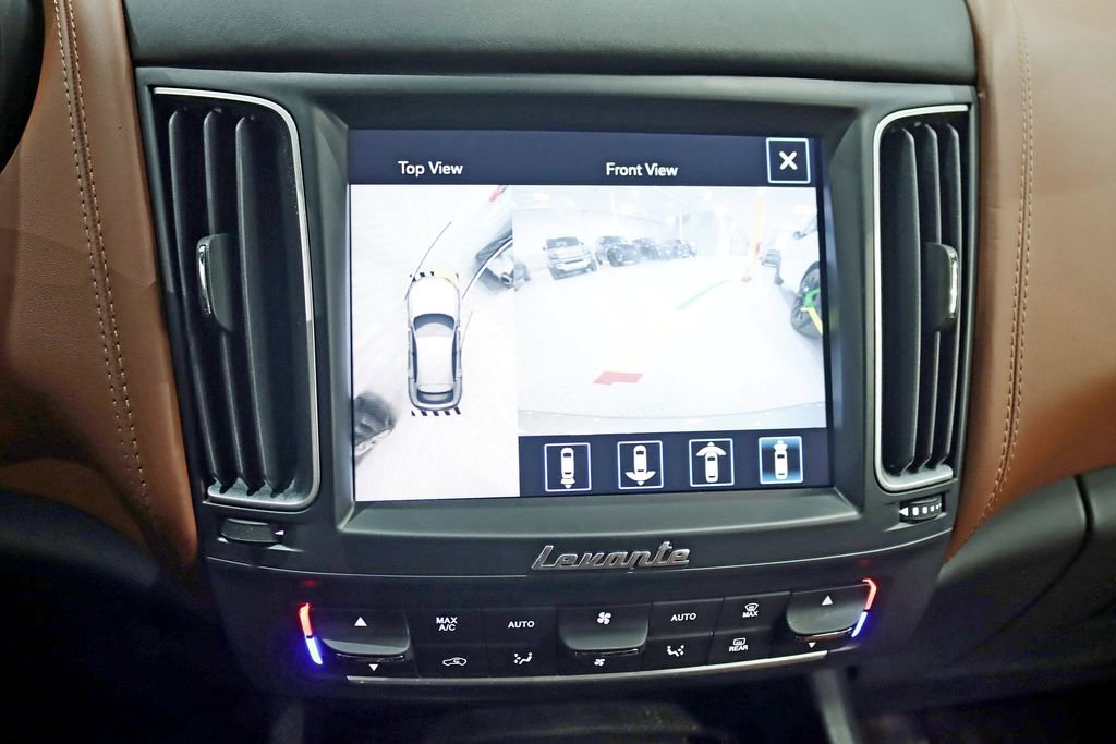 Used 2020 Maserati Levante GranSport image 20