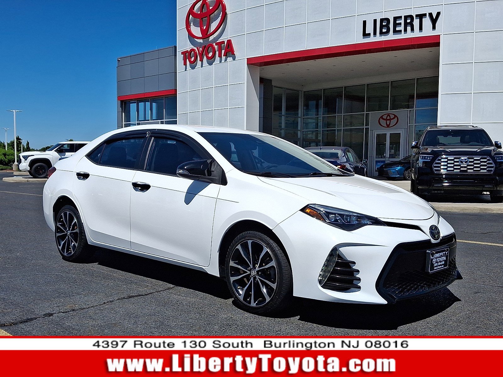 Used 2019 Toyota Corolla SE FWD video 1