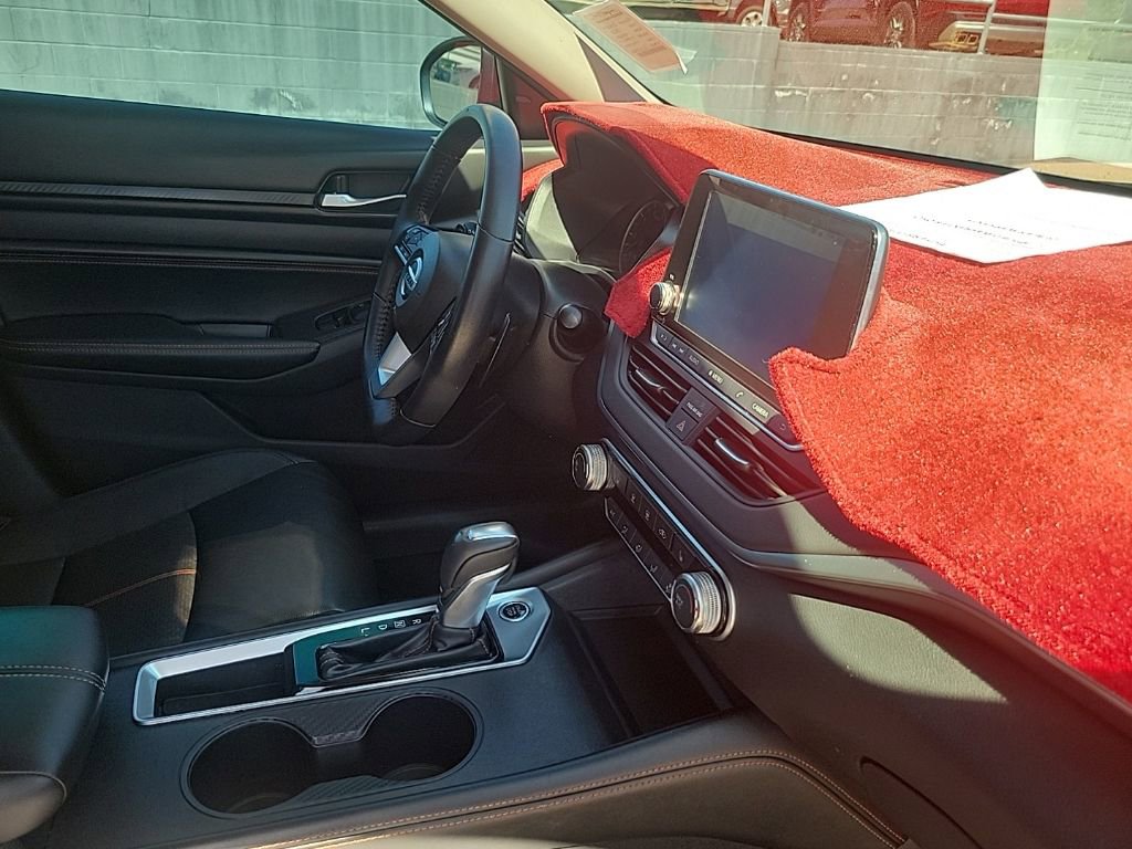 Used 2020 Nissan Altima 2.5 SR w/ Premium Package image 41