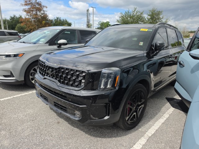 Certified 2024 Kia Telluride SX X-Line AWD/4WD image 3