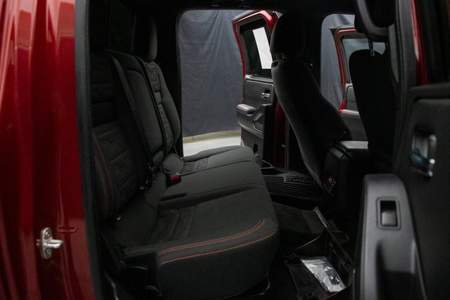 Used 2023 Nissan Frontier PRO-4X w/ Pro Convenience Package image 19