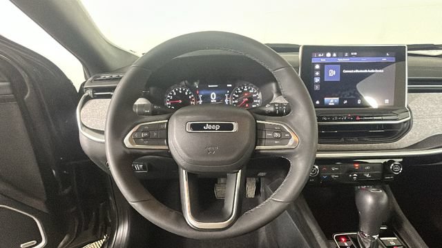Used 2024 Jeep Compass Latitude w/ Sun and Sound Group AWD/4WD image 14