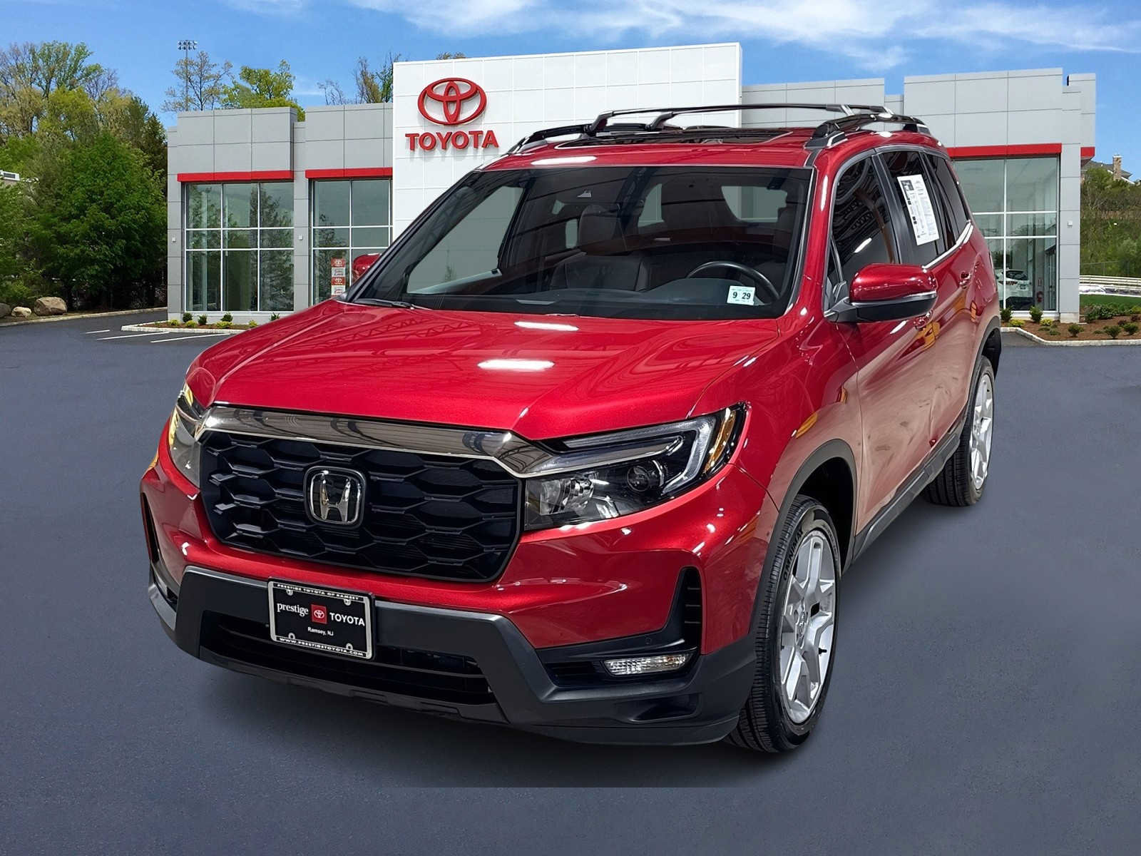 Used 2024 Honda Passport EX-L image 1